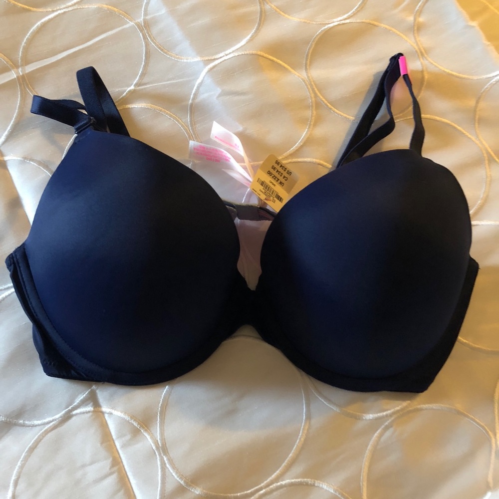 NWT Victoria’s Secret Bra